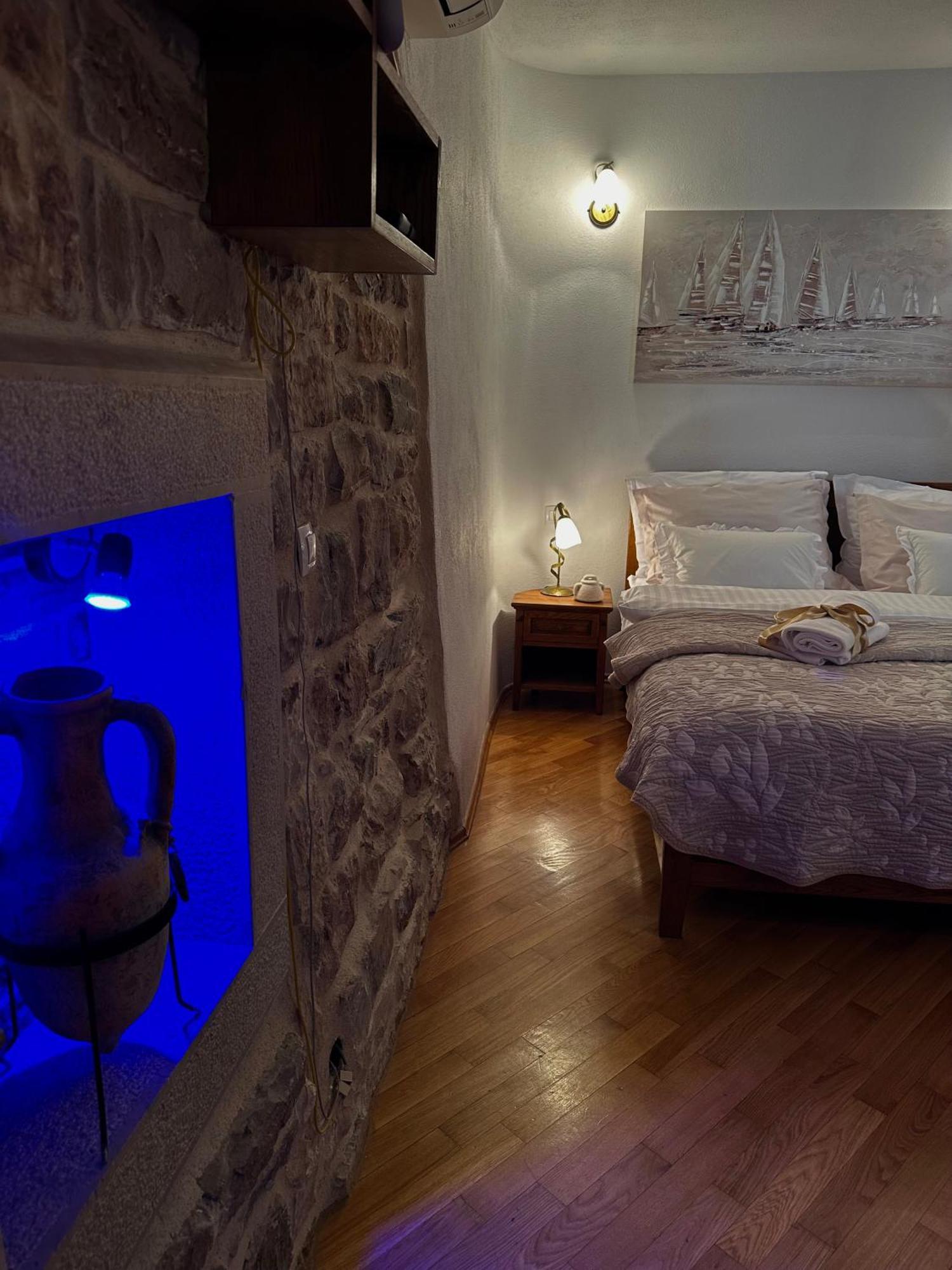 Diocletian Wine Studio Apartment II Split Eksteriør billede