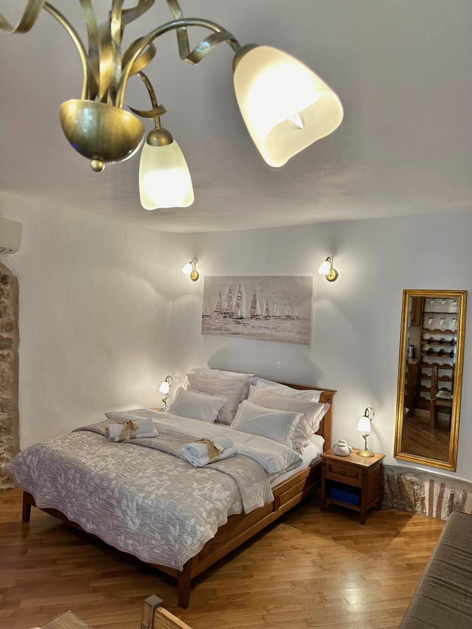 Diocletian Wine Studio Apartment II Split Eksteriør billede