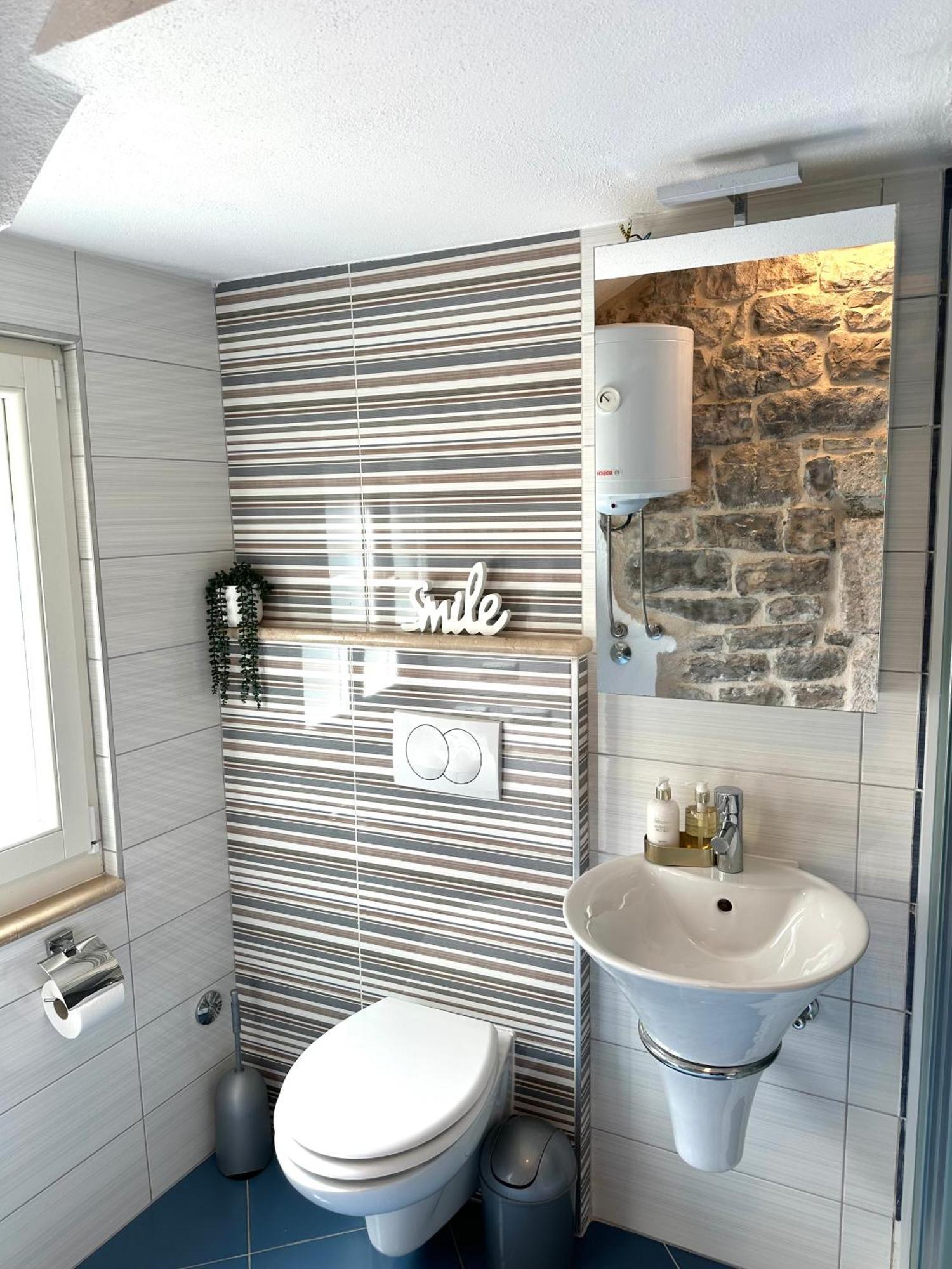Diocletian Wine Studio Apartment II Split Eksteriør billede