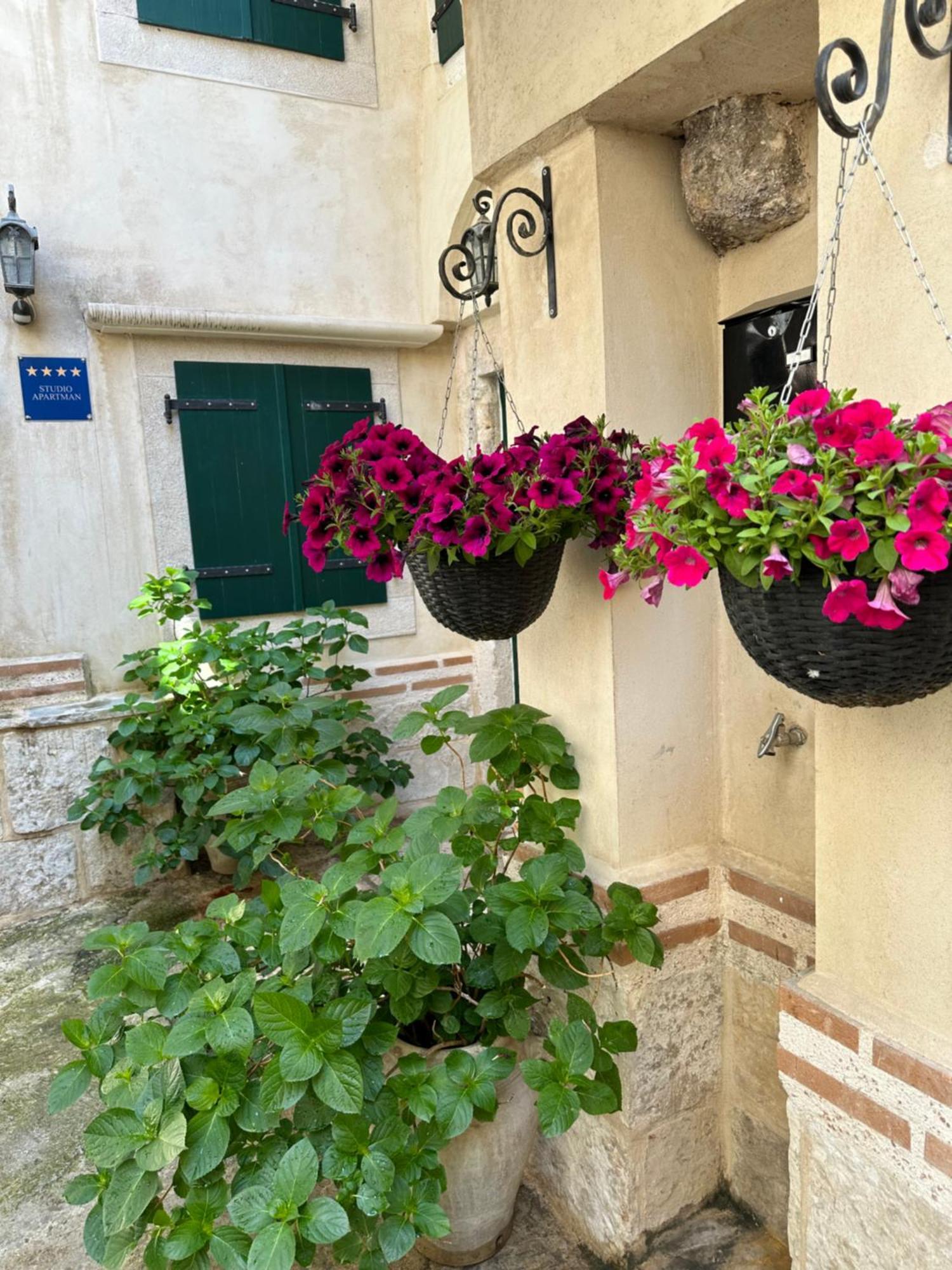 Diocletian Wine Studio Apartment II Split Eksteriør billede